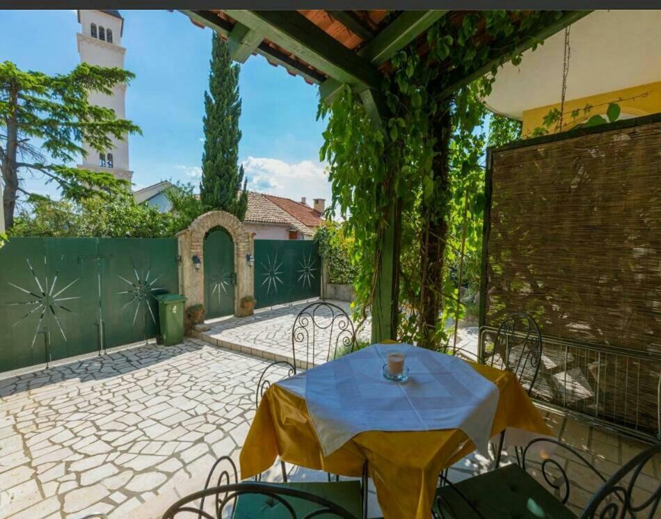 Appartamento Leonarda Crikvenica Esterno foto